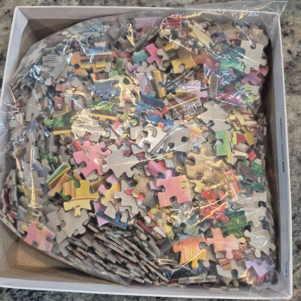 Buffalo Games Country Life Country Store 1000 pc Jigsaw Puzzle USED, Box Damaged
